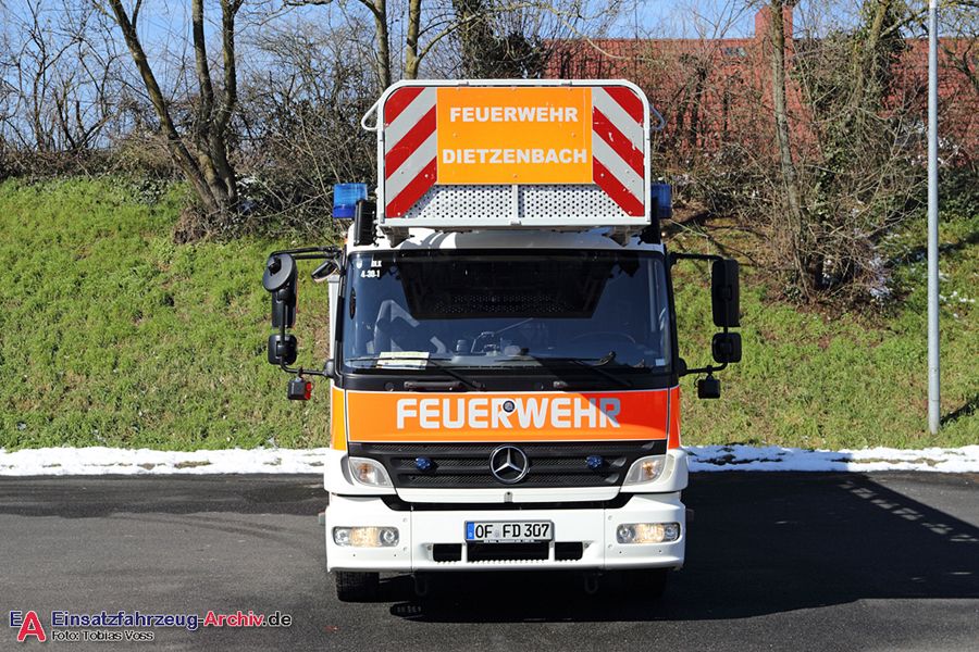 Florian Dietzenbach 04/30-01