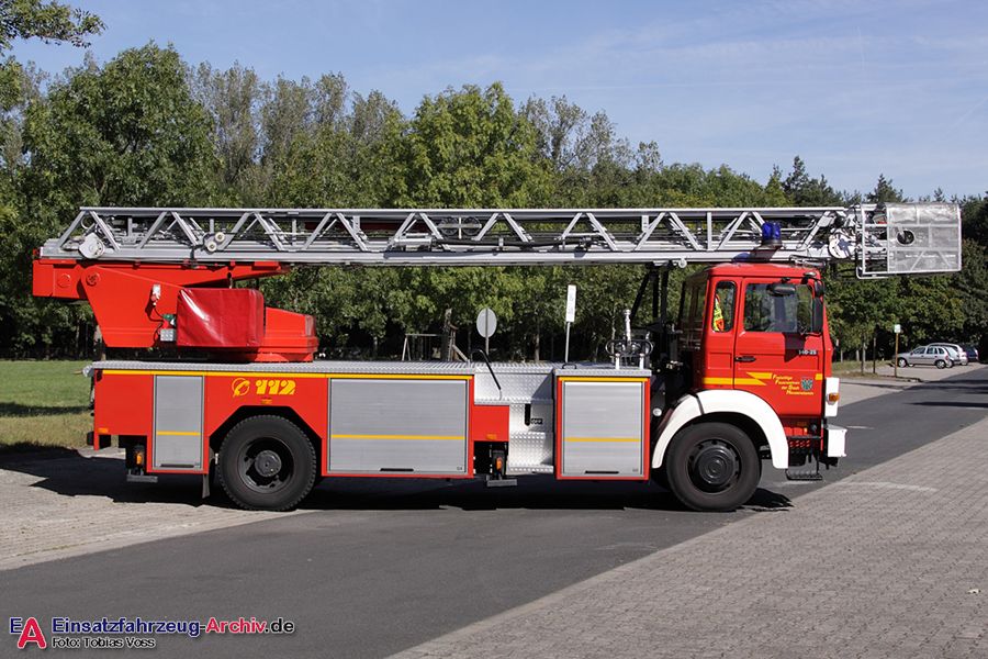 Florian Heusenstamm 02/30-01