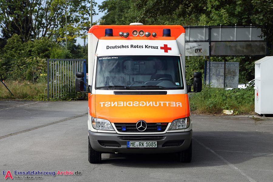 Rotkreuz Wülfrath RTW 02