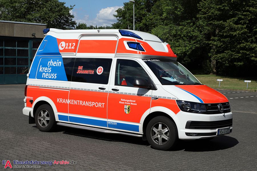 Rettung Kreis Neuss 04 KTW 01 (a.D.)