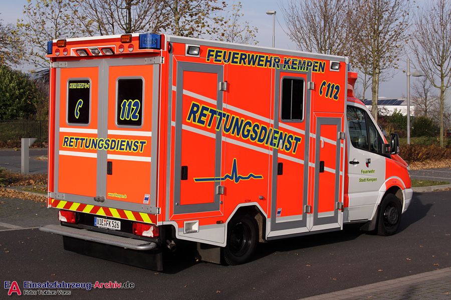Rettung Kempen 03 RTW 01 (a.D.)