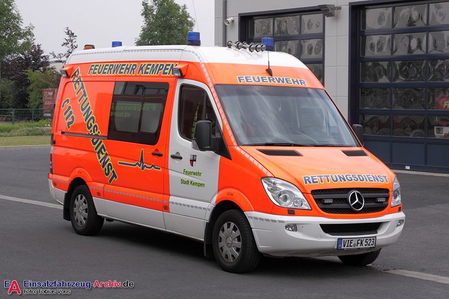 Rettung Kempen 03 KTW 01 (a.D.)