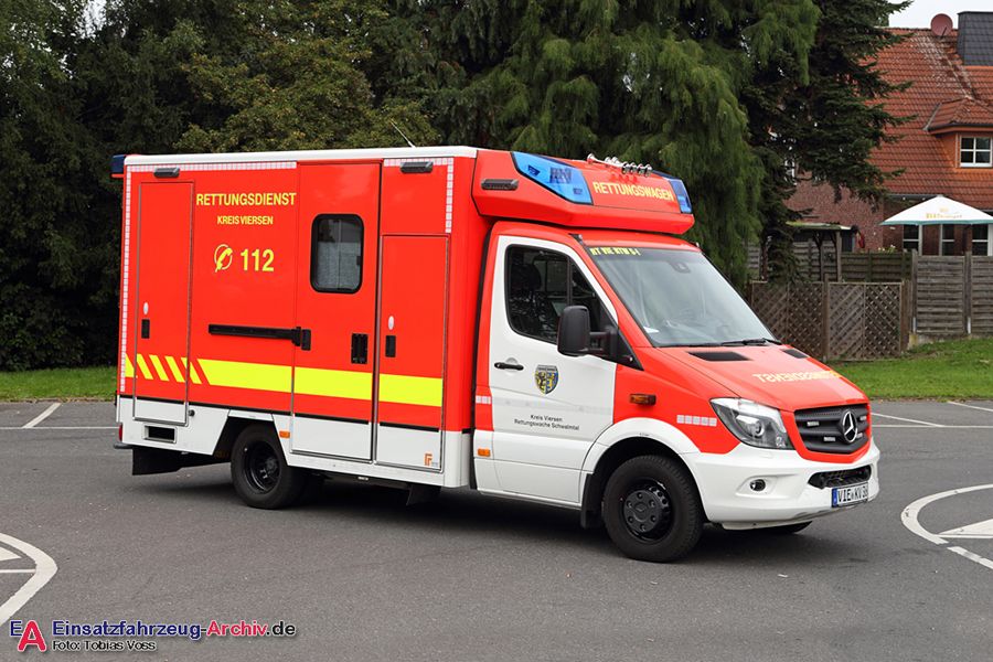 Rettung Kreis Viersen 05 RTW 01 (a.D.)