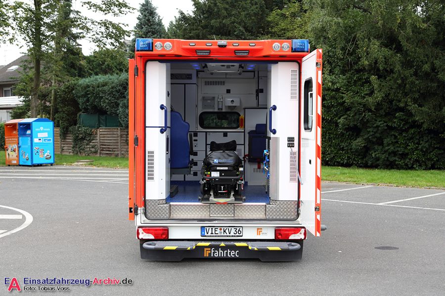 Rettung Kreis Viersen 05 RTW 01 (a.D.)