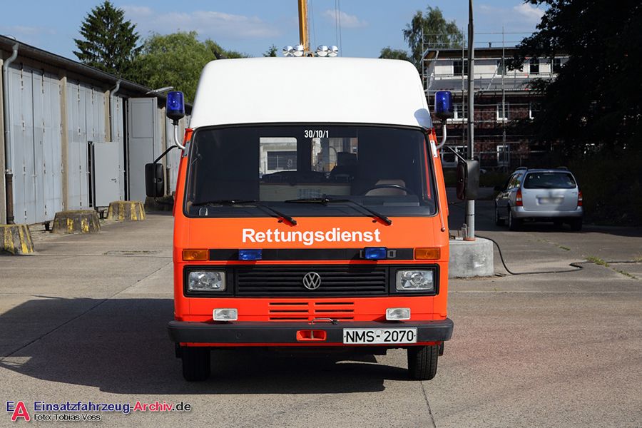 Rettung Neumünster 30/13-01 (a.D.)