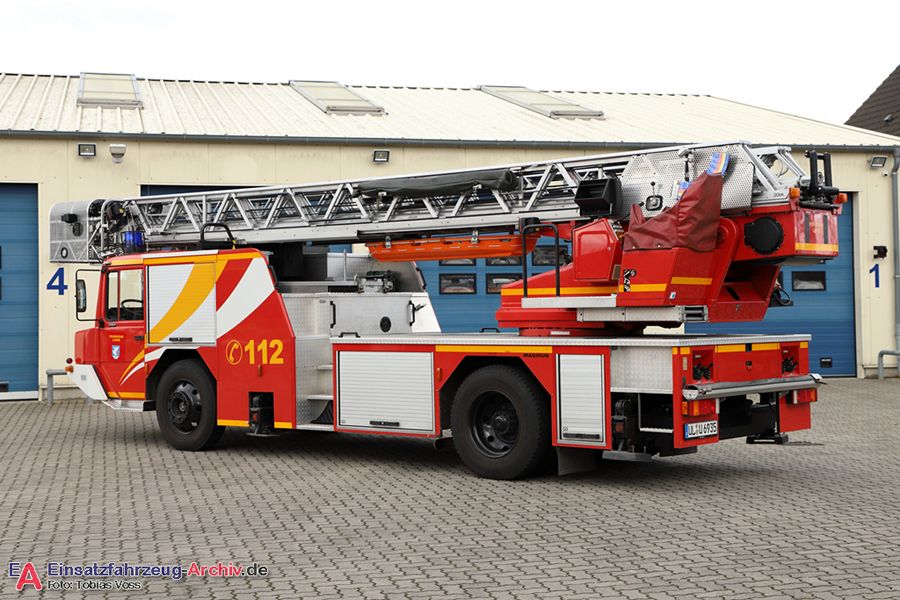 Florian Plön 15/32-01 (a.D.)