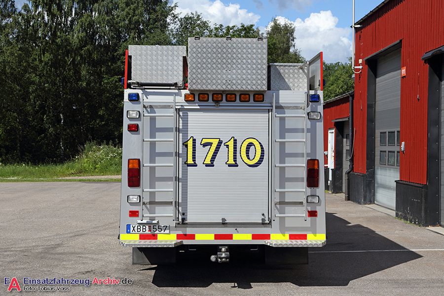 2 26-1710 - Släck-/Räddningsbil