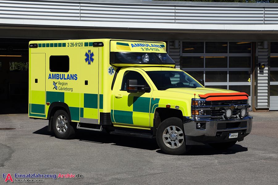 3 26-9120 - Ambulans (a.D.)