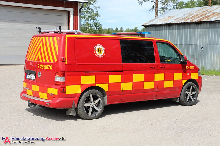 2 26-5670 - IVPA-/Personbil