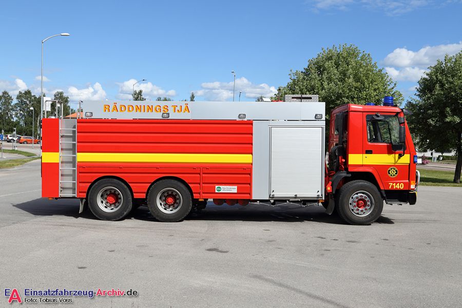 2 26-7140 - Tankbil (a.D.)