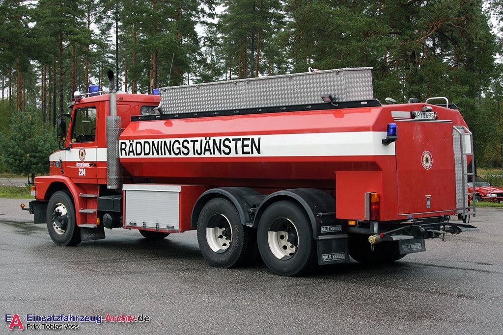 45 234 - Tankbil (a.D.)