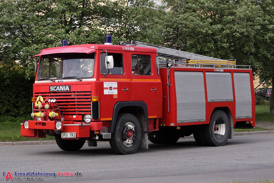 2 26-2210 - Släckbil