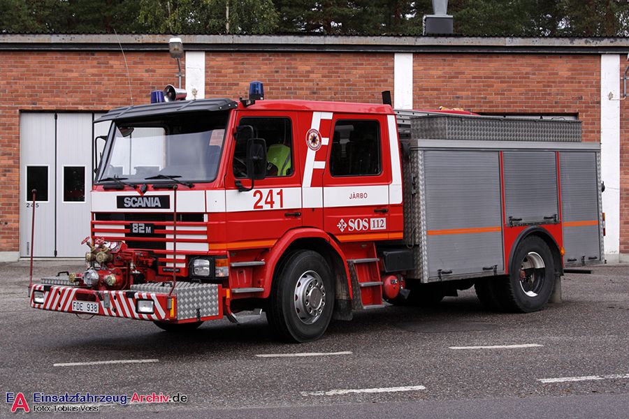 2 26-2410 - Släck-/räddningsbil