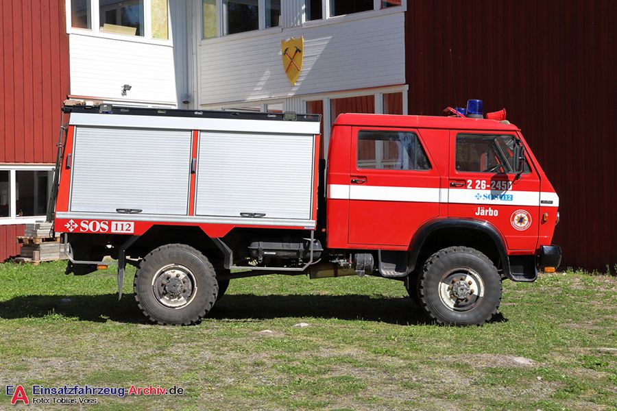 2 26-2450 - Terrängbil (a.D.)