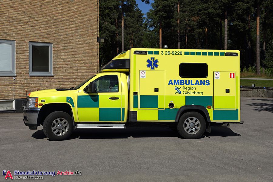 3 26-9220 - Ambulans (a.D.)