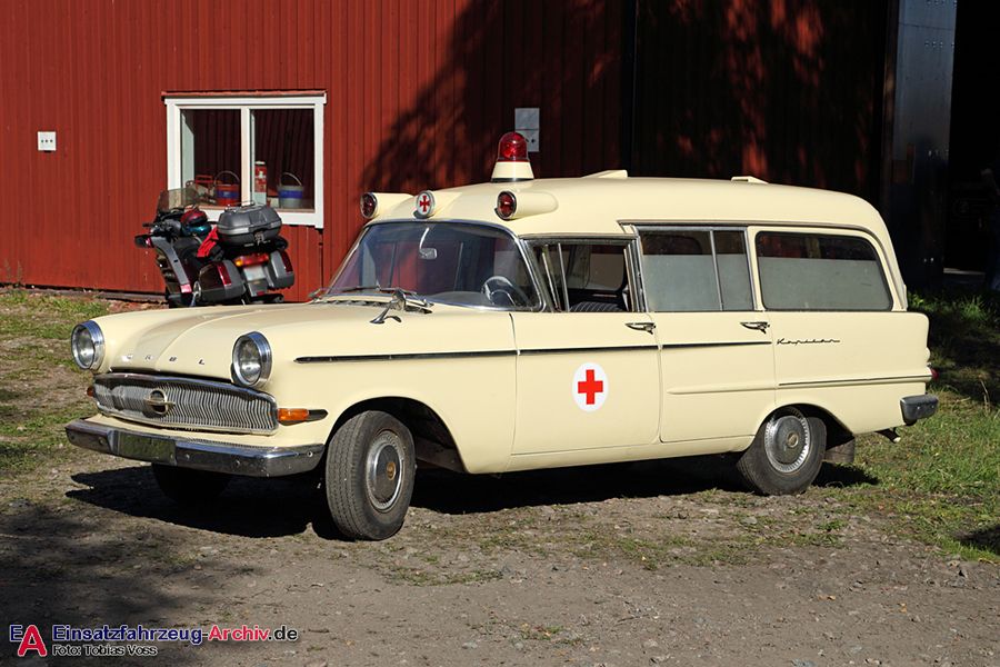Opel Kapitän - Ambulans