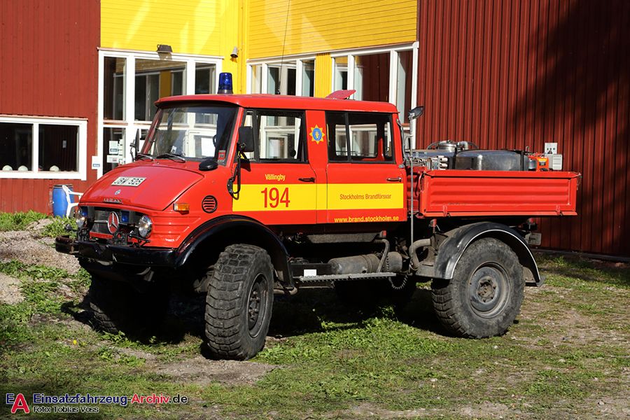 Mercedes Unimog U 416 - Terrängbil