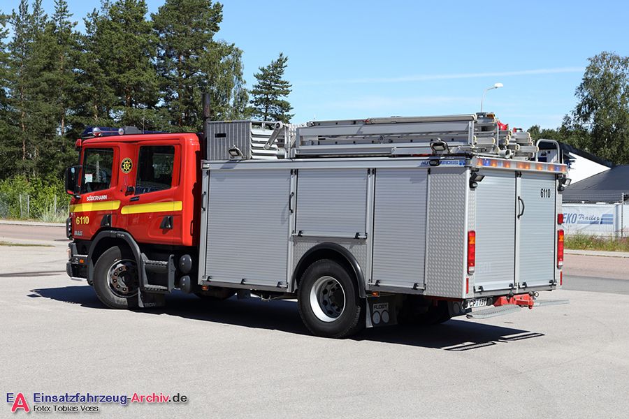 2 26-6110 - Släck-/Räddningsbil (a.D.)