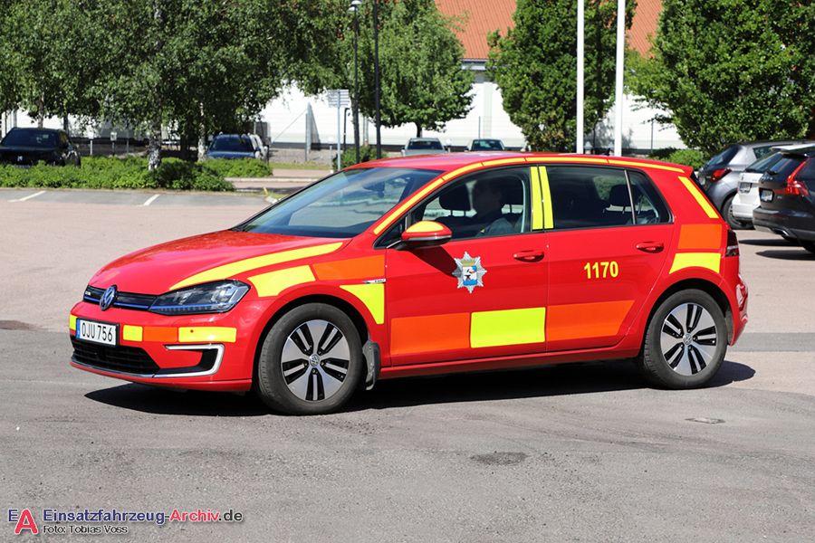 2 41-1170 - Personbil