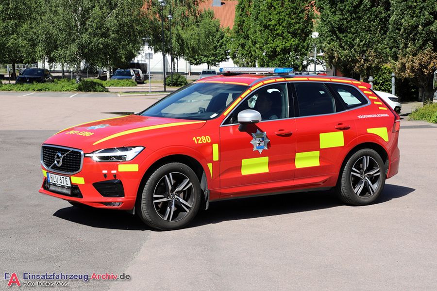 2 41-1280 - Ledningsbil