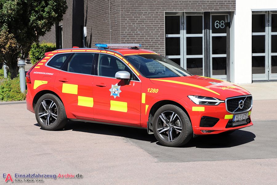 2 41-1280 - Ledningsbil