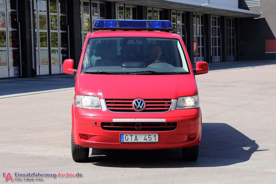 2 41-1070 - Personbil (a.D.)