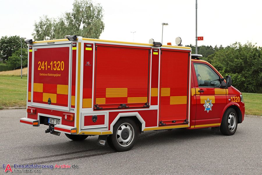 2 41-1320 - Släck-/Räddningsbil (a.D.)