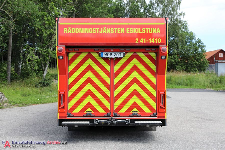 2 41-1410 - Släck-/Räddningsbil