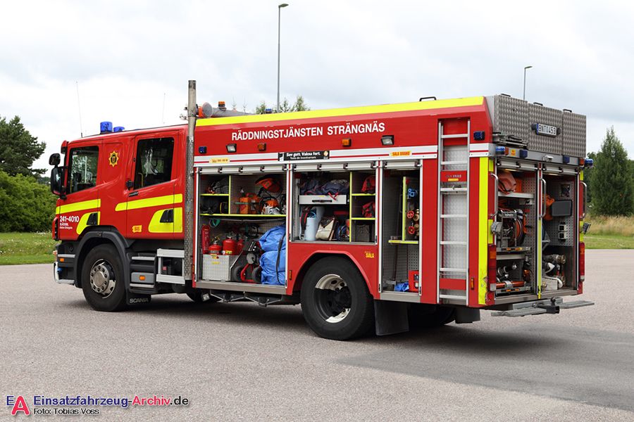 2 41-4010 - Släck-/räddningsbil (a.D.)