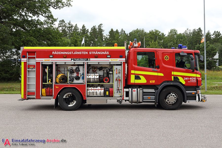 2 41-4010 - Släck-/räddningsbil (a.D.)