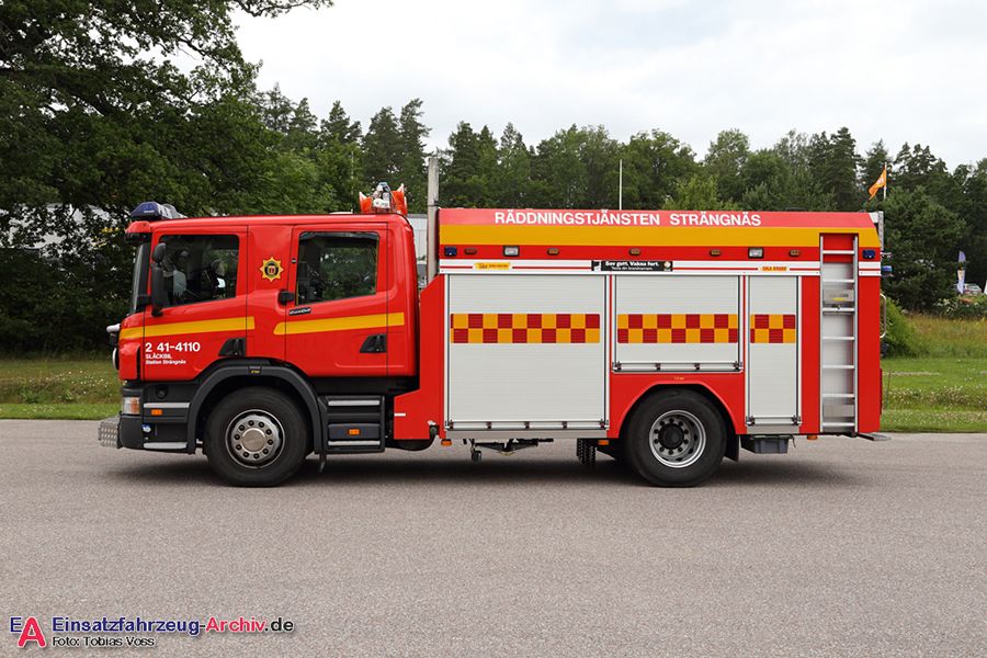 2 41-4110 Släck-/räddningsbil (a.D.)
