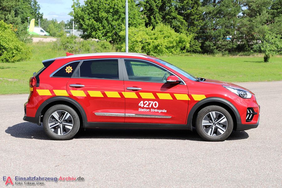 2 41-4270 - Personbil (a.D.)