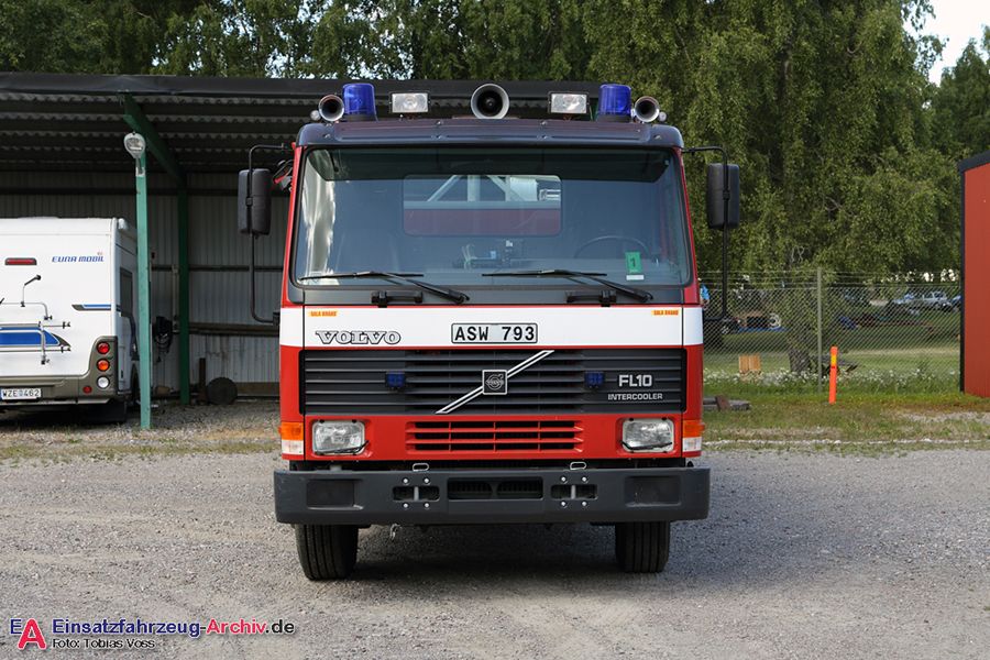 2 41-4240 - Tankbil (a.D.)