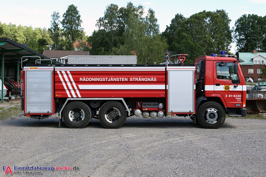 2 41-4240 - Tankbil (a.D.)