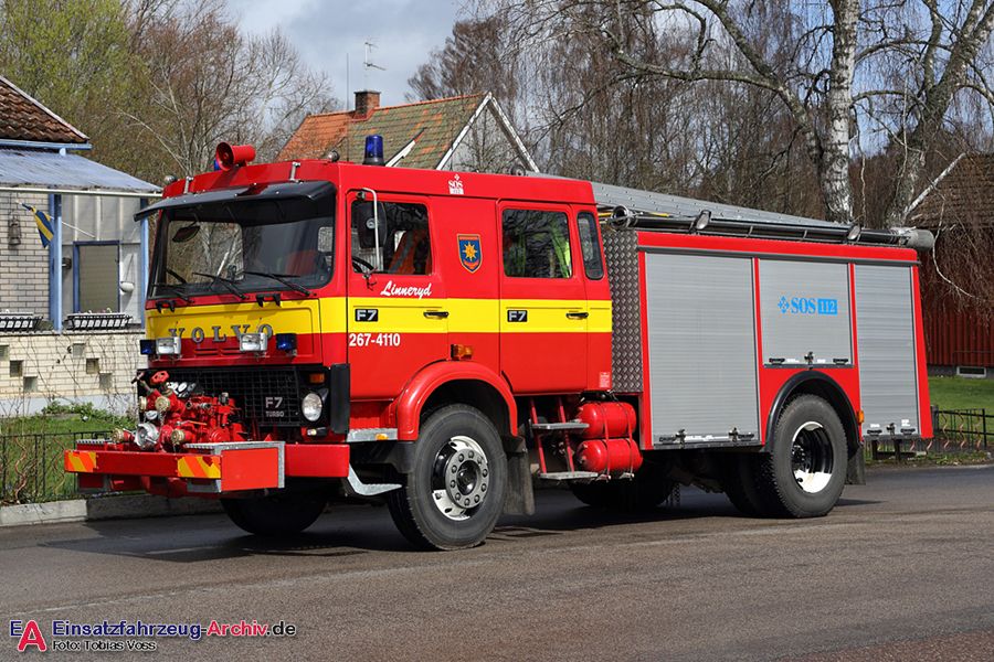 2 67-4110 - Släck-/Räddningsbil