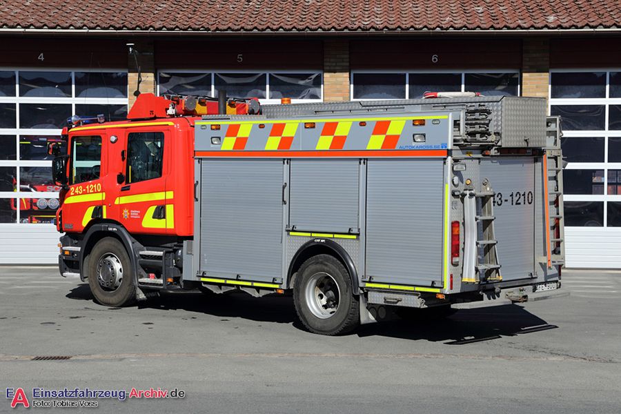 2 43-1210 - Släck-/Räddningsbil