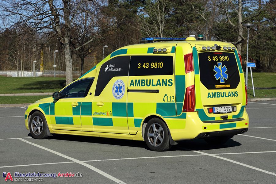 3 43-9810 - Ambulans